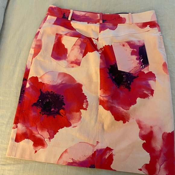 Celine Poppy Print Skirt in Barbie Pink (15) - Picture 6 of 6